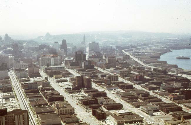 SeattleFromSpaceNeedle'62